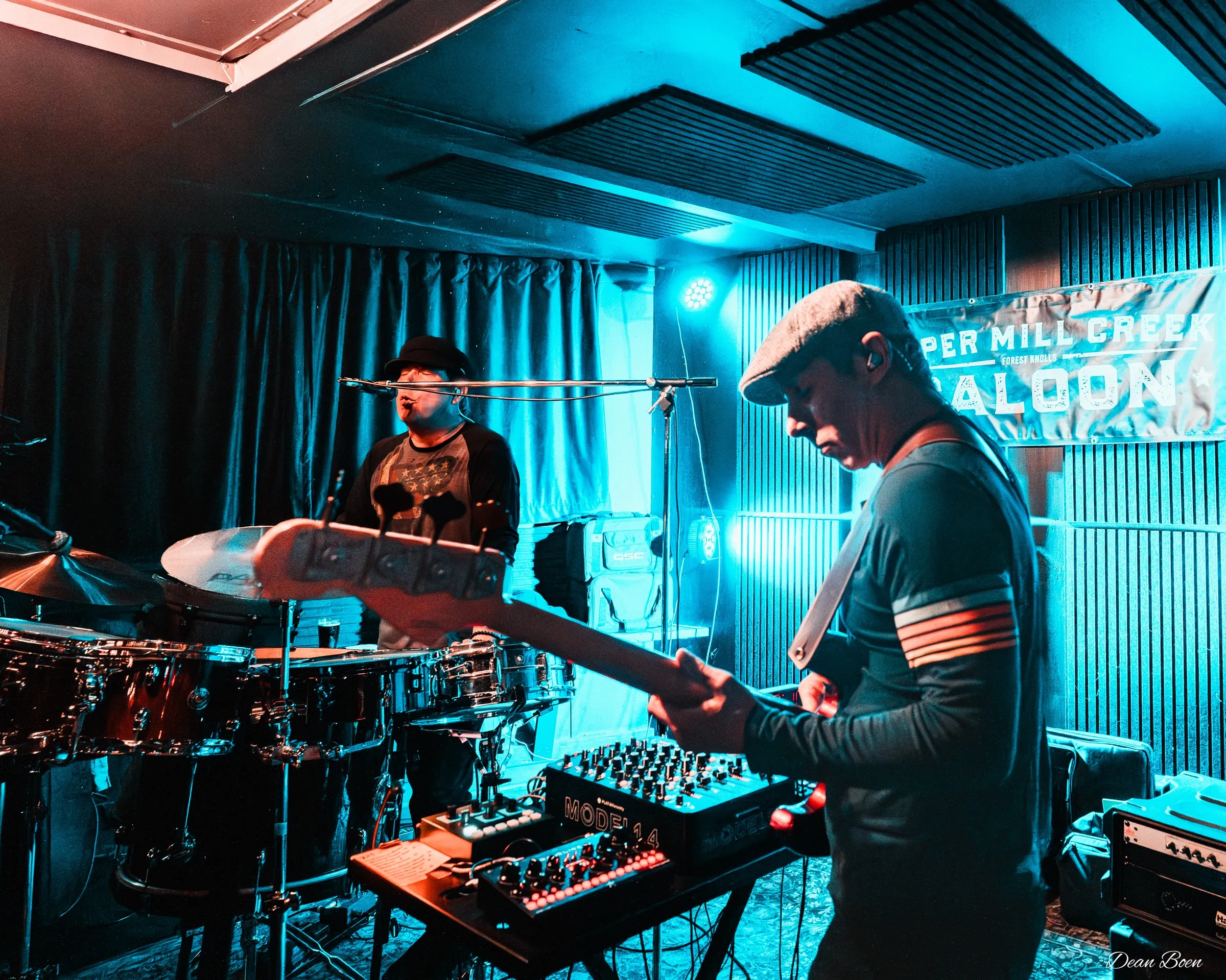 2=1 on stage at Paper Mill Creek Saloon, bass and synths in front, drums behind